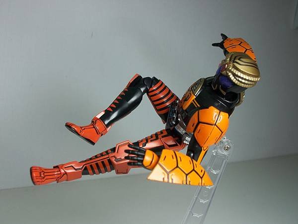 SHF 仮面ライダーオーズ ブラカワニコンボ (15).JPG