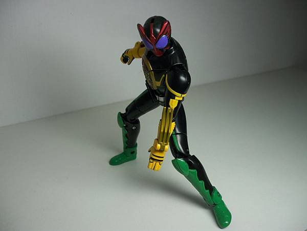 SHF 仮面ライダーオーズ ブラカワニコンボ (21).JPG