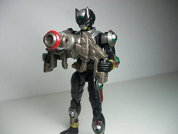 SHF 仮面ライダーオーズ ブラカワニコンボ (29).JPG