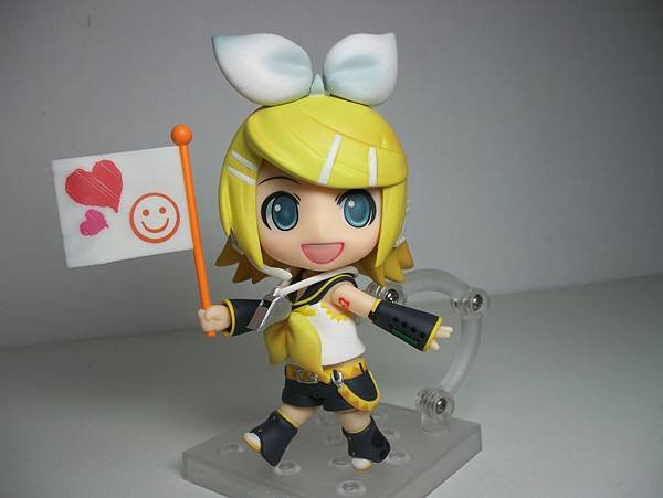 ねんどろいど˙鏡音リン (1).JPG