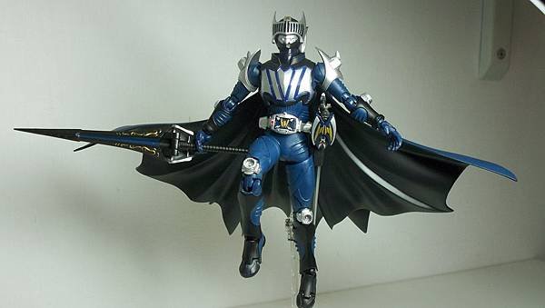 SHF 仮面ライダーナイト (32)