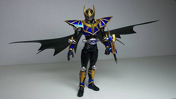 SHF 仮面ライダーナイトサバイブ (6)