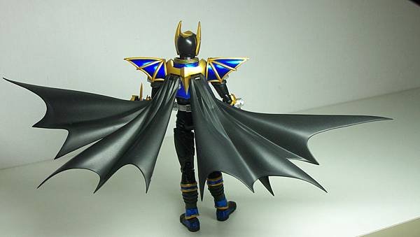 SHF 仮面ライダーナイトサバイブ (7)