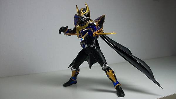 SHF 仮面ライダーナイトサバイブ (19)