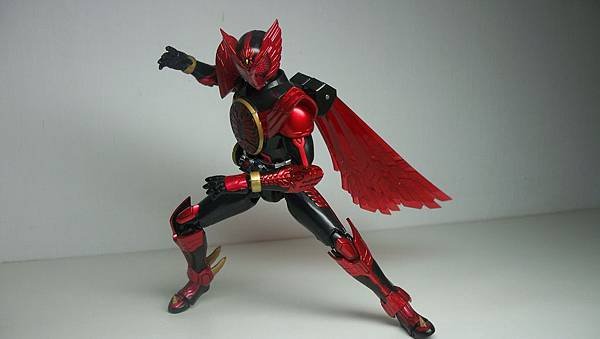 SHF 仮面ライダーオーズ タジャードルコンボ (6).JPG