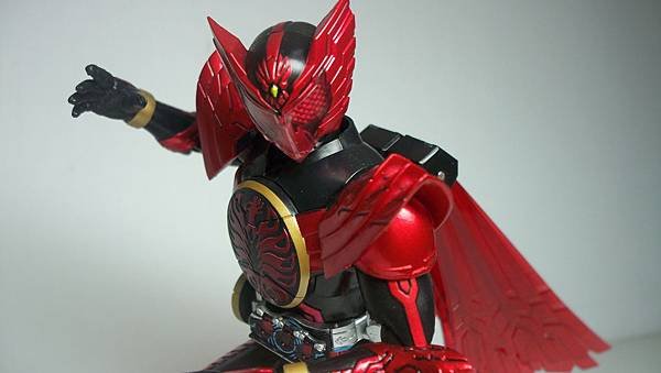 SHF 仮面ライダーオーズ タジャードルコンボ (7).JPG