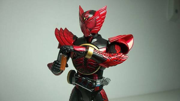 SHF 仮面ライダーオーズ タジャードルコンボ (10).JPG