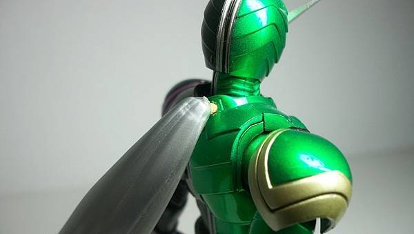 SHF W マフラ改造 (3).JPG