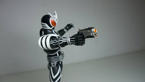 SHF 仮面ライダーデルタ (14).JPG