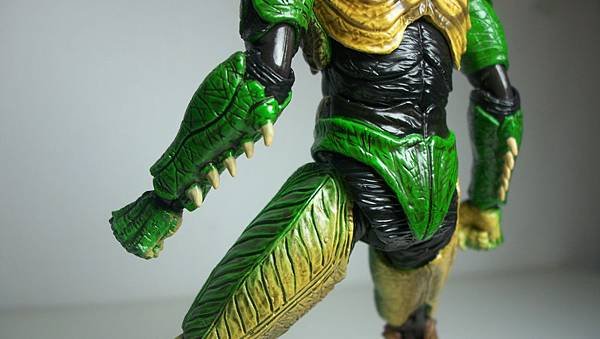 SHF 仮面ライダー真 (11).JPG