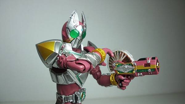 SHF 仮面ライダーギャレン (30).JPG