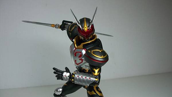 SHF 仮面ライダーカリス (15).JPG