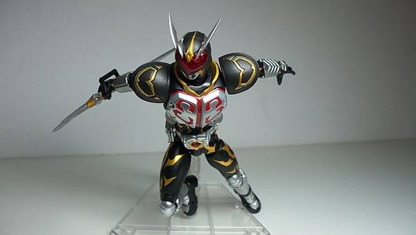 SHF 仮面ライダーカリス (17).JPG