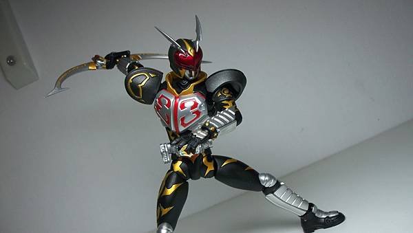 SHF 仮面ライダーカリス (20).JPG