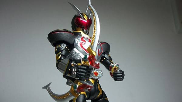 SHF 仮面ライダーカリス (21).JPG