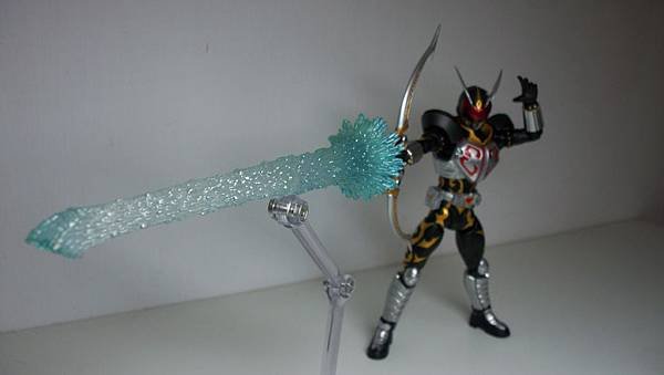 SHF 仮面ライダーカリス (24).JPG