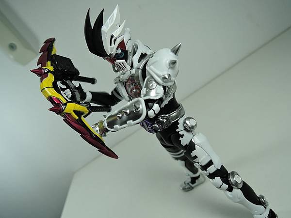 SHF 仮面ライダーゲンム ゾンビゲーマーver (31).JPG