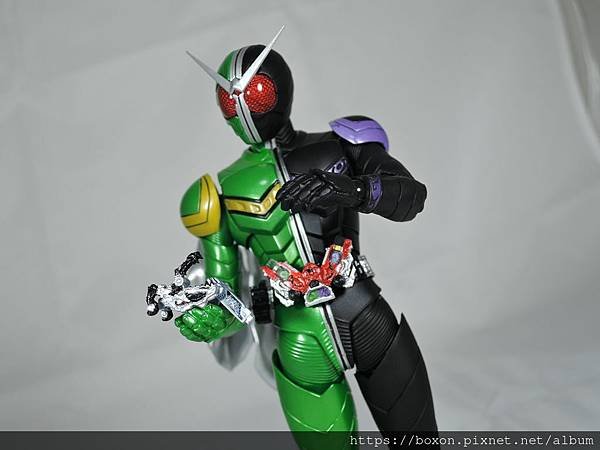 SHF 仮面ライダーダブル ファングジョーカー (8).JPG