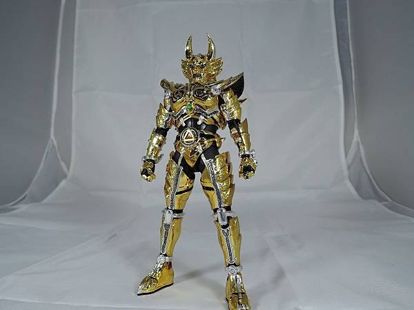 SHF 黄金騎士ガロ (20).JPG