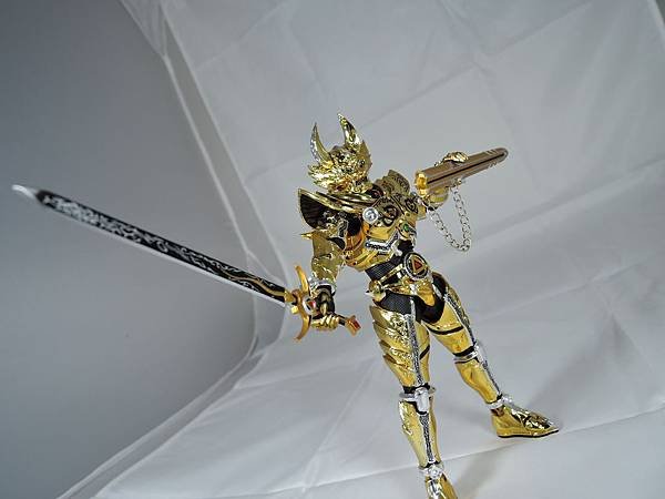 SHF 黄金騎士ガロ (52).JPG