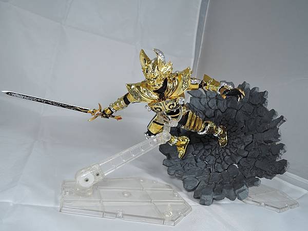 SHF 黄金騎士ガロ (69).JPG