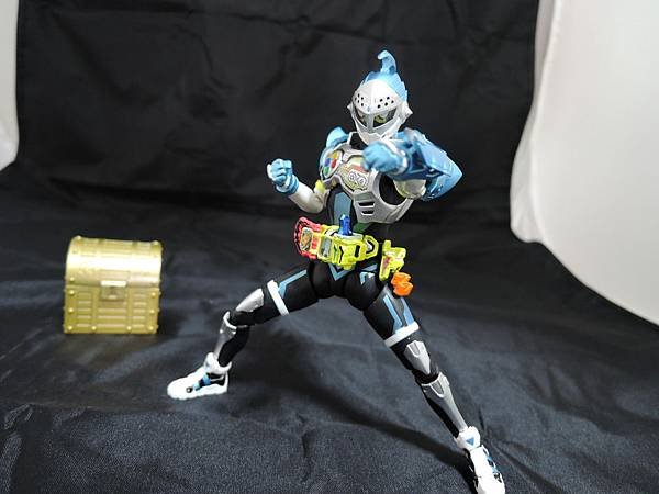 SHF 仮面ライダーブレイブ (20).JPG