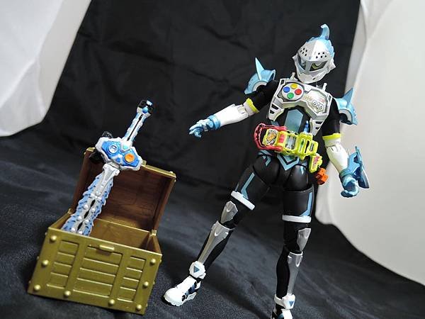 SHF 仮面ライダーブレイブ (25).JPG