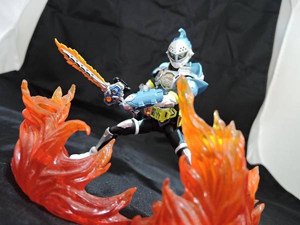 SHF 仮面ライダーブレイブ (35).JPG