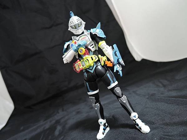 SHF 仮面ライダーブレイブ (54).JPG