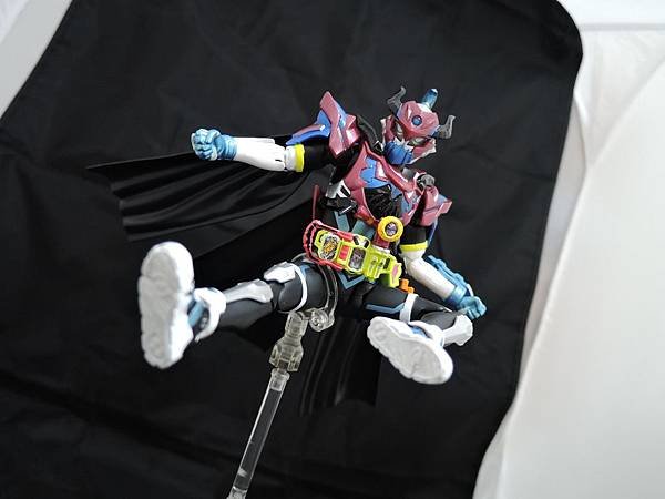 SHF 仮面ライダーブレイブ (85).JPG