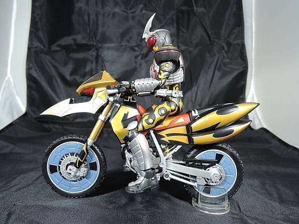 SHF シャドーチェイサー＆グリンクローバー (15).JPG