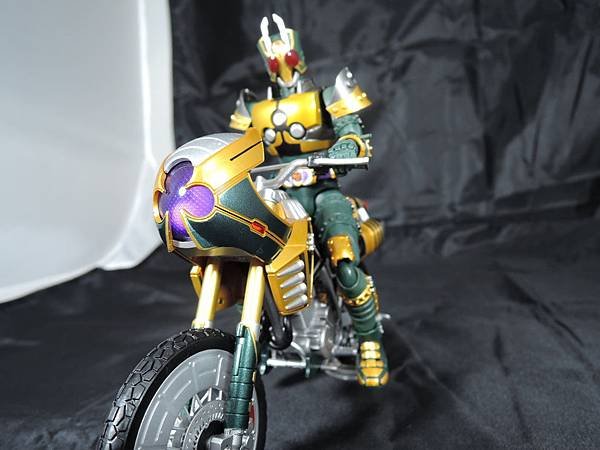 SHF シャドーチェイサー＆グリンクローバー (41).JPG