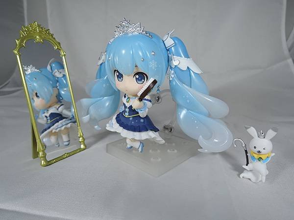 ねんどろいど 雪ミク 2019＆2010 (43).JPG