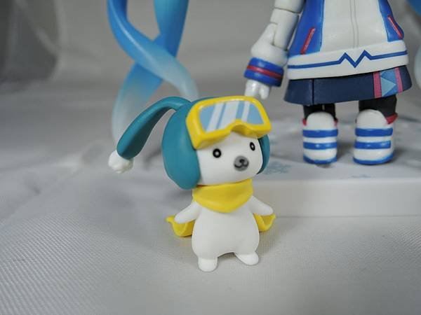 ねんどろいど 雪ミク2016 (13).JPG