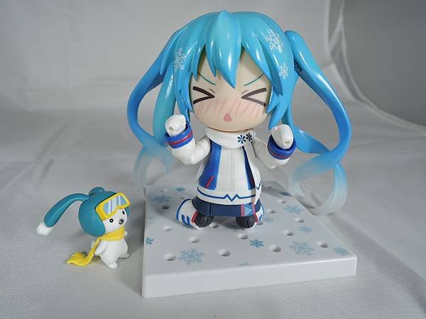 ねんどろいど 雪ミク2016 (34).JPG