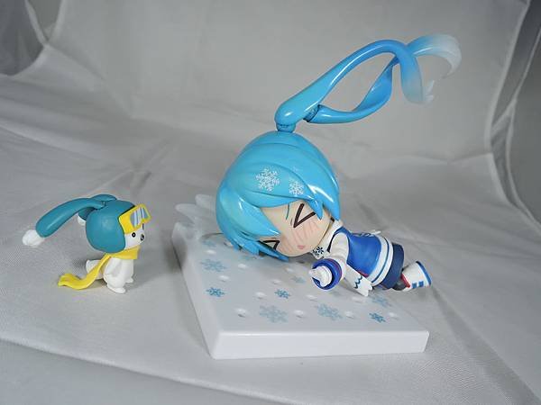 ねんどろいど 雪ミク2016 (30).JPG