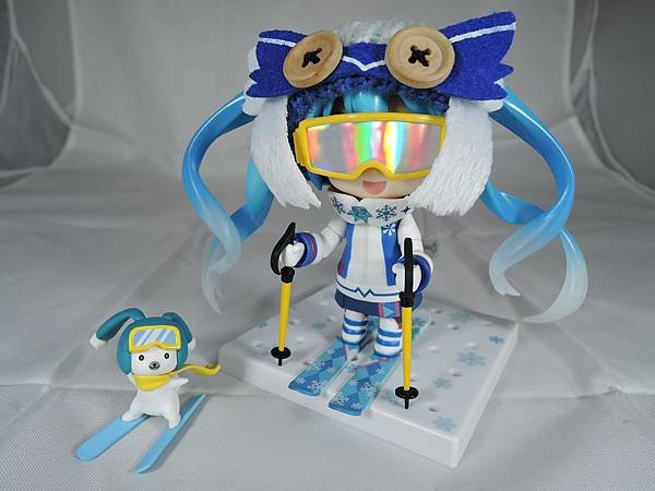 ねんどろいど 雪ミク2016 (36).JPG