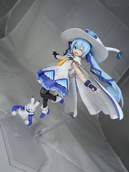 figma 雪ミク magical snow ver (49).JPG