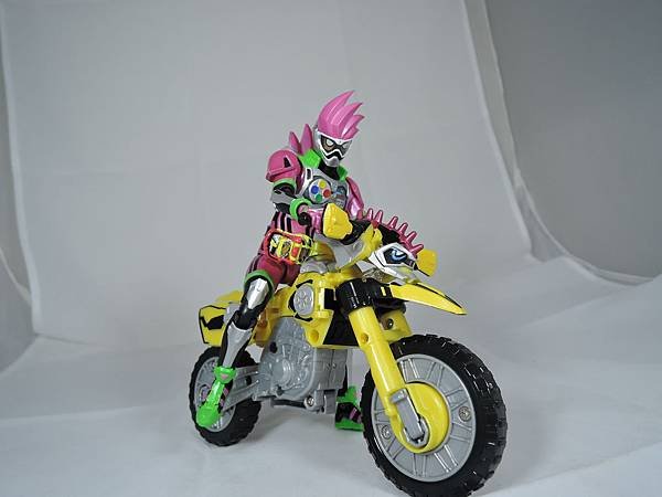 55 ex-aid.JPG