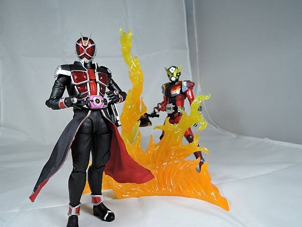 SHF 仮面ライダーディケイド%26;ディエンド (26).JPG