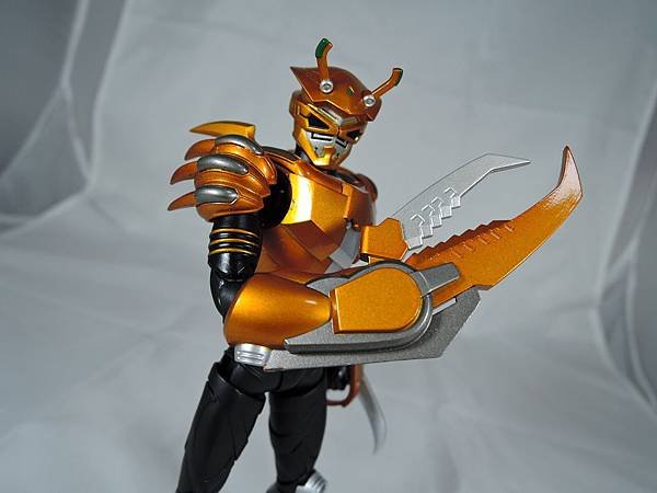 SHF 仮面ライダーシザース (24).JPG