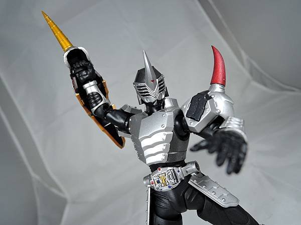 SHF 仮面ライダーガイ (17).JPG