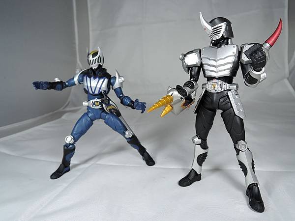 SHF 仮面ライダーガイ (27).JPG