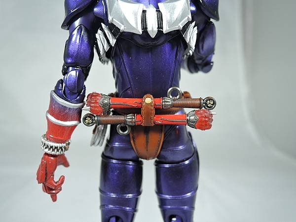 SHF 仮面ライダー響鬼 (18).JPG