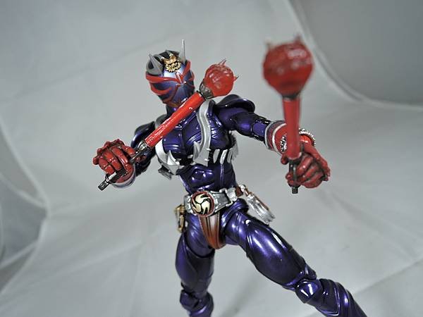 SHF 仮面ライダー響鬼 (43).JPG