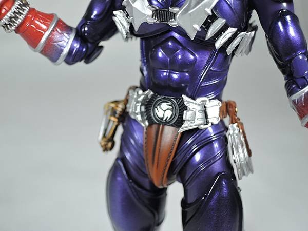 SHF 仮面ライダー響鬼 (59).JPG