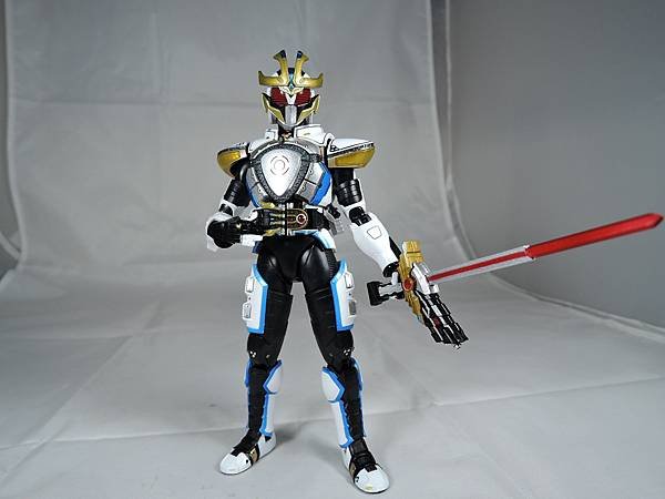 SHF 仮面ライダーイクサ (63).JPG