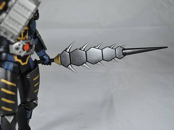 SHF 仮面ライダータイガ&amp;オルタナティブ (67).JPG