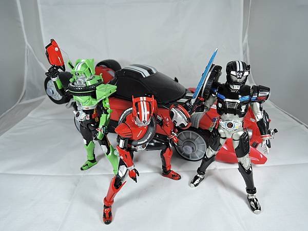 SHF 仮面ライダードライブタイプテクニック (50).JPG