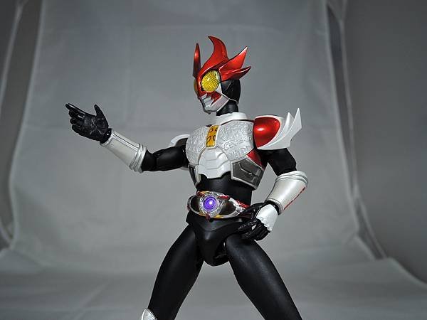 SHF 仮面ライダーアギト バーニング＆シャイニングフォーム (67).JPG